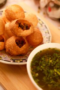 Read more about the article “Ultimate Pani Puri Recipe – How to Make Authentic Pani Puri at Home”