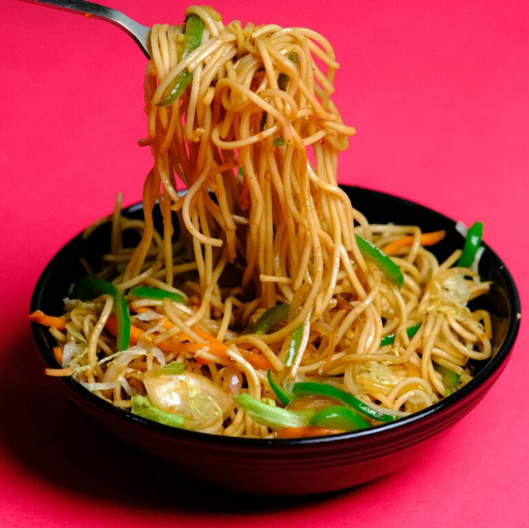 Read more about the article “Chilli Garlic Noodles Recipe: A Flavor-Packed Delight”